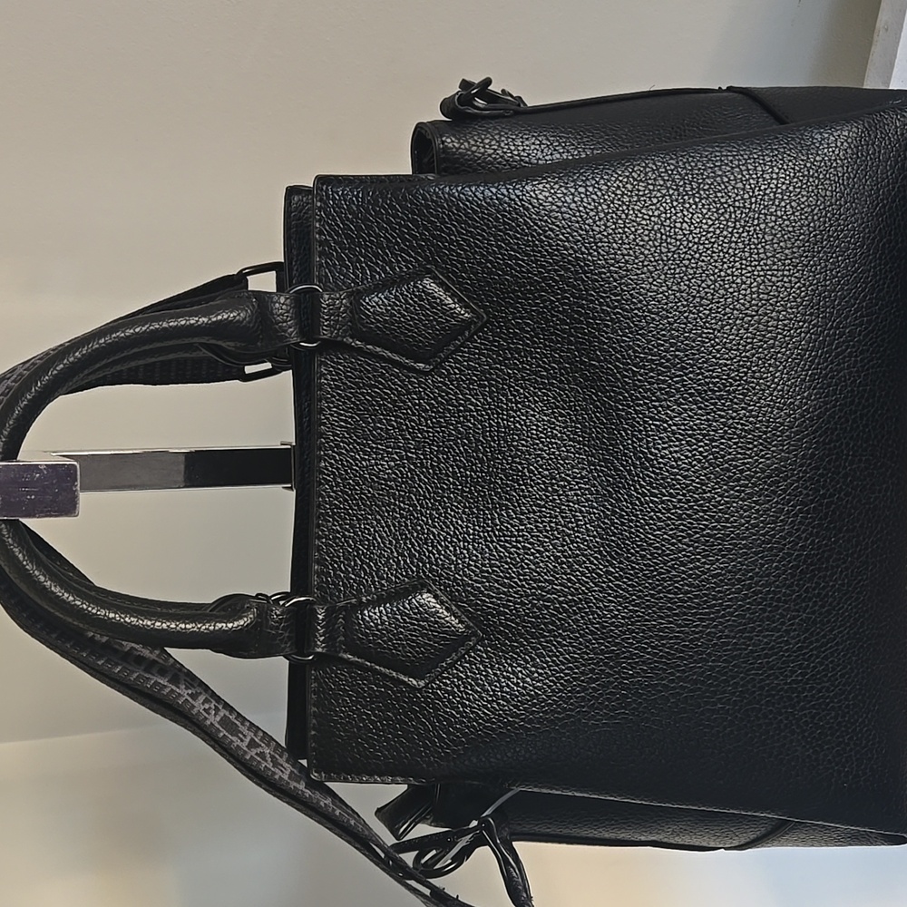 Steve Madden BShiloh  Black/Black Tote with Mini Pouch - Picture 3 of 13
